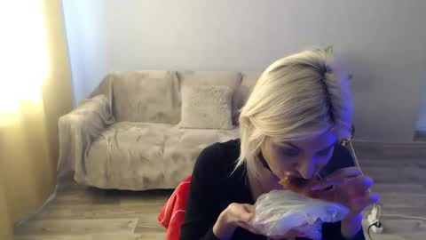 sexybeatriice online show from 03.31.26