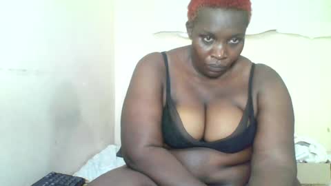 Snapshot of sexyblackberry7 chatting on 07.06.26 MAUREEN online show from 07.06.26