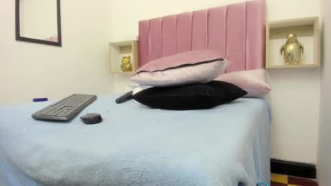 sexybrown_2005 online show from 01.26.25