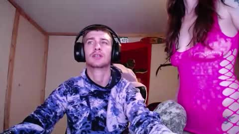 Austin and Megan online show from 11.26.25