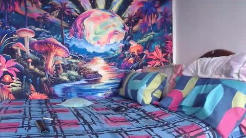 Snapshot of sexydarkhunter2 chatting on 12.17.25 Mike online show from 12.17.25