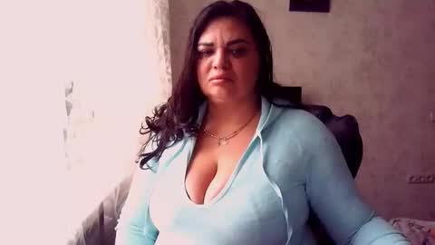 sexydollywoman online show from 12.15.25