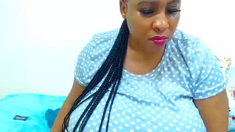 Snapshot of sexyebonylove89 chatting on 02.21.25 sexyebonylove89 online show from 02.21.25