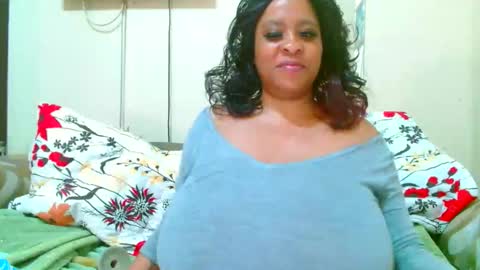 sexyebonylove89 online show from 04.26.26