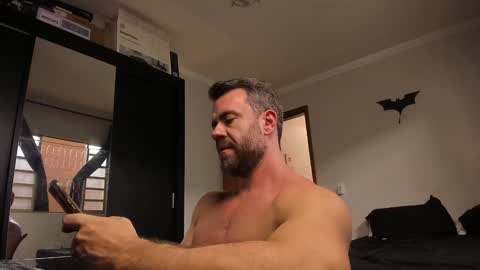 Snapshot of sexyflightz chatting on 12.08.24 chris online show from 12.08.24