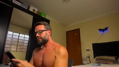 chris online show from 11.11.25