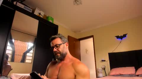 chris online show from 11.14.25