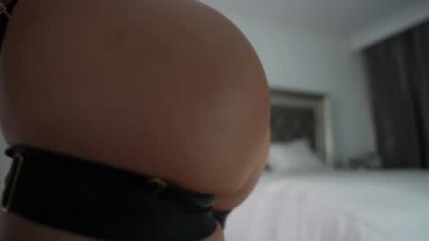 Snapshot of sexygirlforyouuu chatting on 01.24.25 Vanessa  online show from 01.24.25