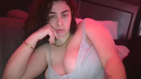 ETERNAL GODDESS WOMAN  online show from 12.21.24