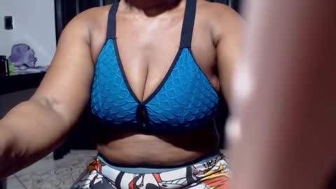 Snapshot of sexyhanny4u chatting on 09.12.25 sexyhanny4u online show from 09.12.25