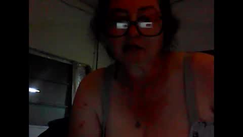 sexyhoneybee1 online show from 04.22.26