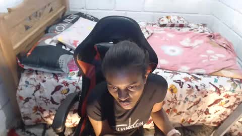 sexyjustin202 online show from 01.18.25