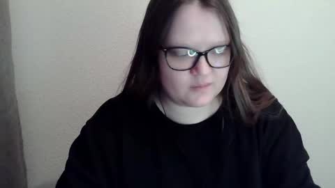 Snapshot of sexykitty_2 chatting on 02.17.25 Kate online show from 02.17.25