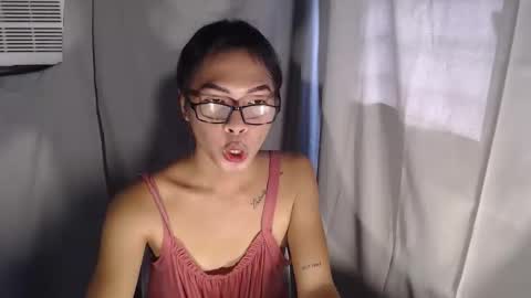 Laylia3 online show from 11.30.25