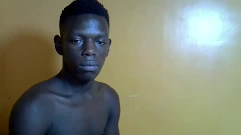 Snapshot of sexylinkedebony chatting on 04.19.26 Samuel Ronald online show from 04.19.26