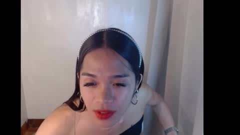 Snapshot of sexylunox chatting on 10.09.25 Lunox3 online show from 10.09.25