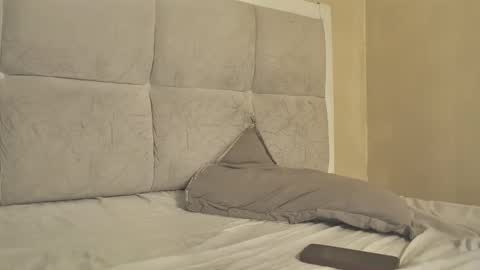 Snapshot of sexymia56 chatting on 09.09.25 Miss mia online show from 09.09.25