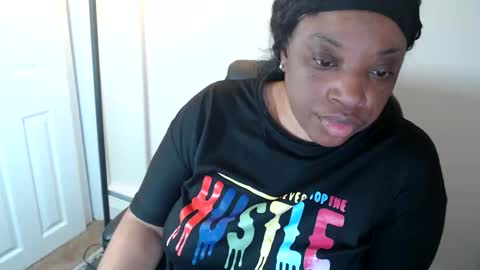 SexyMona online show from 05.14.26