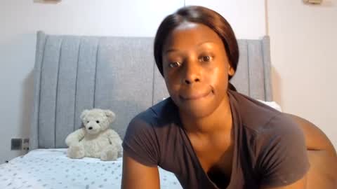 Snapshot of sexymonalisa1 chatting on 06.14.26 sexymonalisa1 online show from 06.14.26