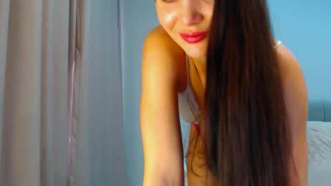 Snapshot of sexymymeow chatting on 12.06.24 SexyMyMeow online show from 12.06.24