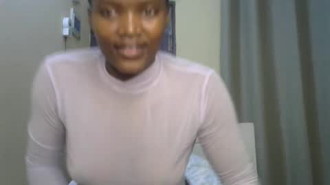 Lee online show from 01.05.25