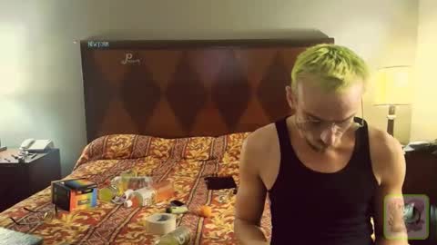 Possum online show from 04.18.26