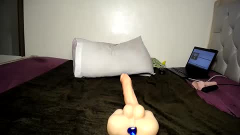 naughty slut online show from 01.22.25