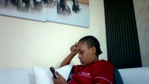 DOVY ACHIENG online show from 10.15.25