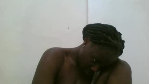 sexyrhany20 online show from 12.22.25