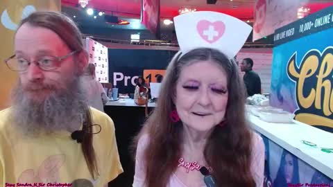 Sexy Sandra    and Sir Christopher online show from 01.18.25