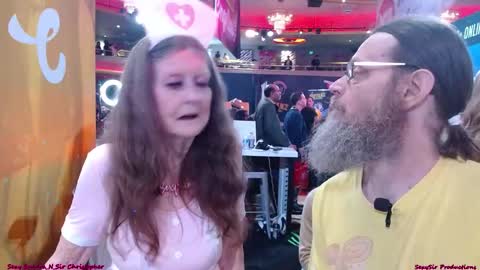 Sexy Sandra    and Sir Christopher online show from 01.18.25