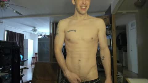 Snapshot of sexyscott26 chatting on 04.15.26 Scott online show from 04.15.26