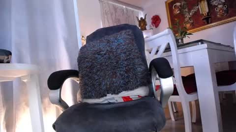    online show from 02.11.25