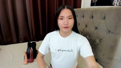 Snapshot of sexyslotjade chatting on 05.11.26 JADIEEE SO online show from 05.11.26