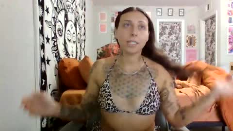 sexytatslut369 online show from 06.12.26