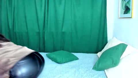 Snapshot of sexyteachher chatting on 10.08.25 sexyteachher online show from 10.08.25