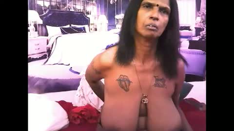 sexyva4u2luv online show from 11.15.25