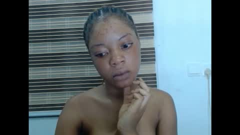 sexyxpeach online show from 12.22.25