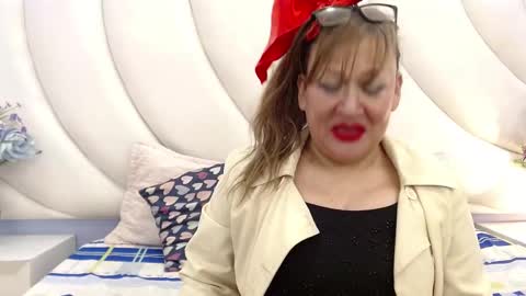 Mary online show from 11.24.25