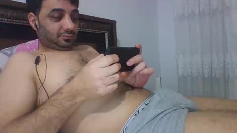Snapshot of sexyyy_mannn chatting on 01.25.25 sexyyy_mannn online show from 01.25.25