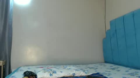 Snapshot of shadow_sweets chatting on 03.09.25 Shadow online show from 03.09.25