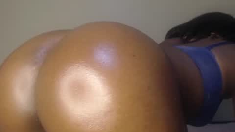 Snapshot of shadow_sweets chatting on 09.24.25 Shadow online show from 09.24.25