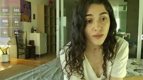 Snapshot of shamahasla chatting on 04.01.26 Sade online show from 04.01.26