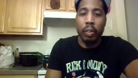 Snapshot of shameak chatting on 12.11.24 Shameak online show from 12.11.24