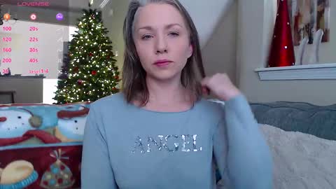 Shalynn online show from 12.15.25