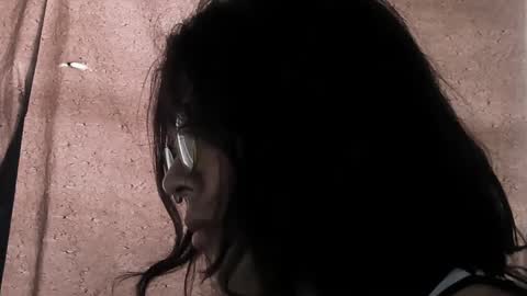 Snapshot of shamelesss_ chatting on 02.25.25 shamelesss_ online show from 02.25.25