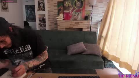 Snapshot of shamelesss_ chatting on 10.25.25 shamelesss_ online show from 10.25.25