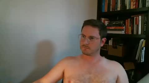 Snapshot of shamelesswetdream chatting on 10.14.25 shamelesswetdream online show from 10.14.25