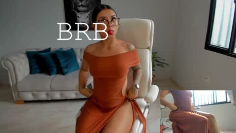 Snapshot of shanabellucy chatting on 01.26.25 onlyfans shanabellucy online show from 01.26.25