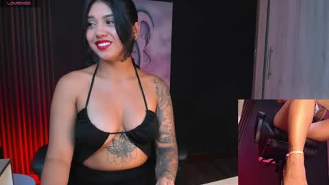 Snapshot of shanabellucy chatting on 10.15.25 onlyfans shanabellucy online show from 10.15.25